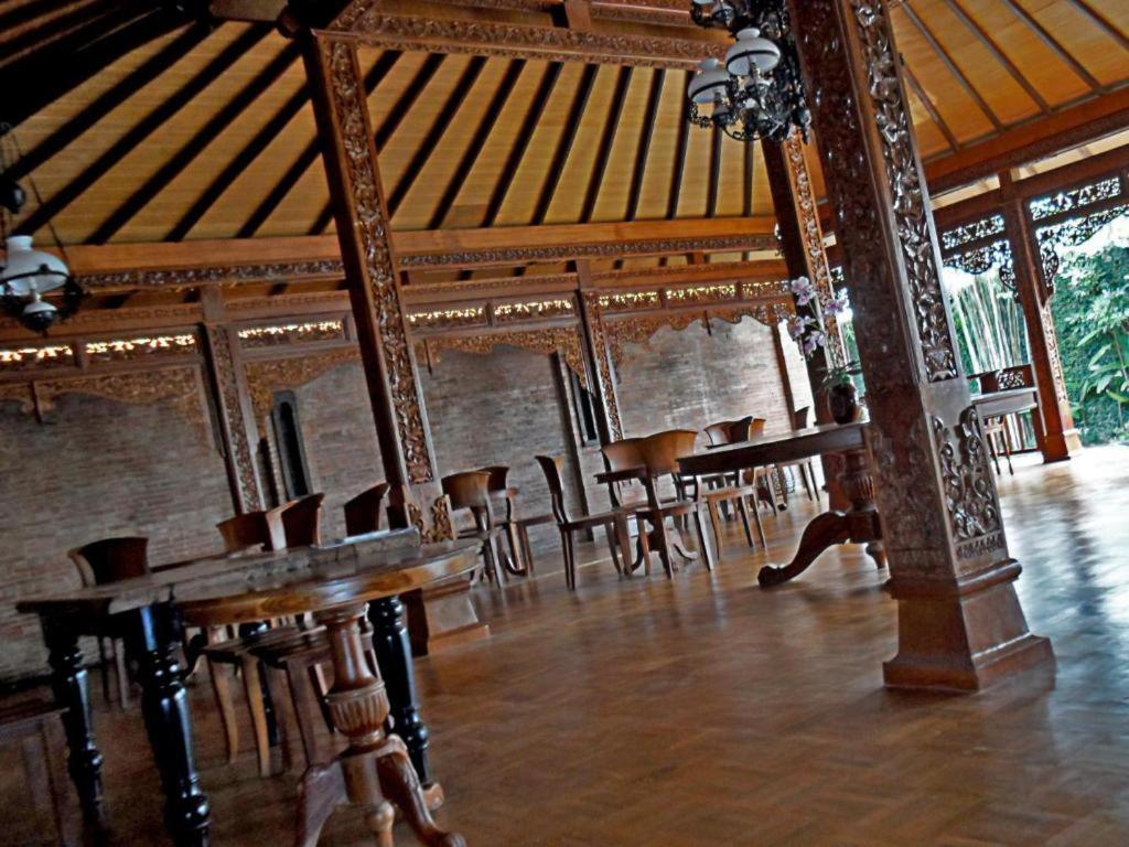 The Edelweiss Hideaway Villa Solo Экстерьер фото