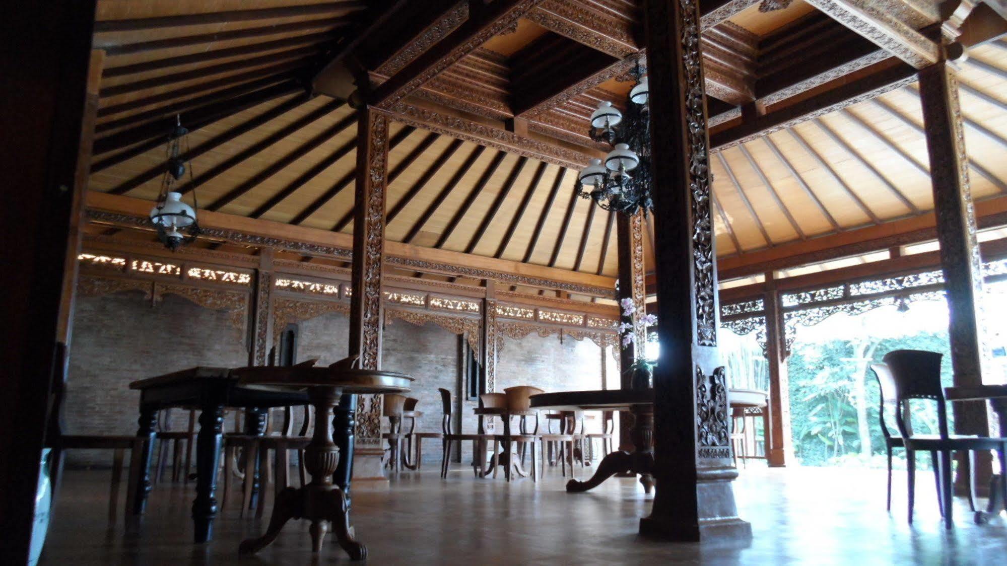 The Edelweiss Hideaway Villa Solo Экстерьер фото